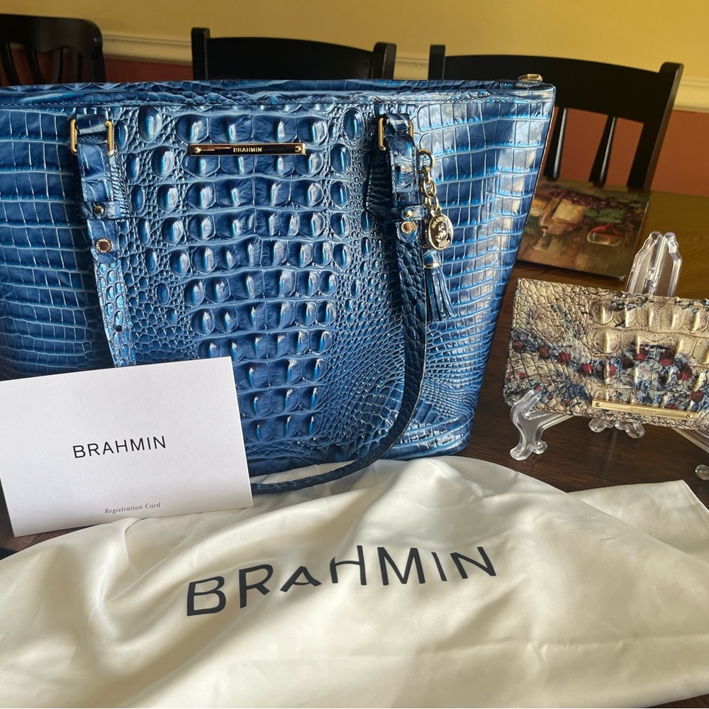 Brahmin Crocodile Embossed Tote Medium Blue Bonnet Melbourne    Wallet Stratus